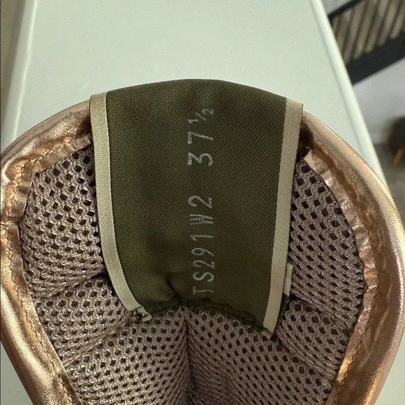 VALENTINO GARAVANI ROCKRUNNER LEATHER CAMO SNEAKERS/PINK & ROSE GOLD Size 37.5 - Picture 5 of 10